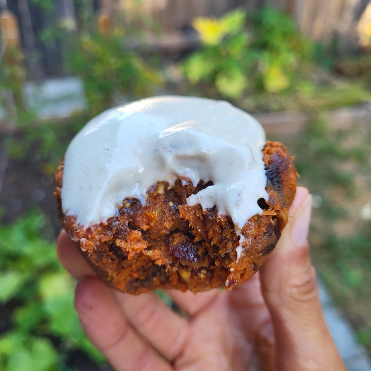 Raw Carrot Cake&nbsp;Cupcakes